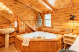 Sage Brush Cabin · Sage Brush - Image 4