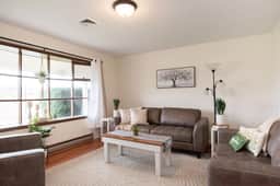 Scenic View Lodging · Scenic View Lodging - Image 5