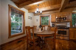 Robin Crest with Hot Tub · 3 BR 2 Bath Sleeps 8, Cozy, Secluded - Image 4