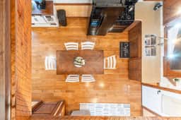 Peaceful Valley Retreat · Peaceful Valley Retreat - Image 2