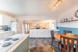 The Corner House - Image 3