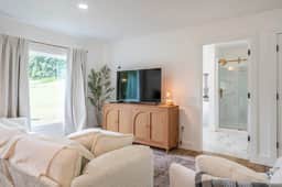 Swancrest - Image 3