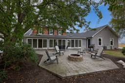 Blue Ribbon Homestead · Blue Ribbon Homestead - Image 3