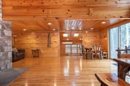 Fisher Mountain Retreat · Fisher Mountain Retreat - Image 5