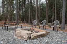 Fisher Mountain Retreat · Fisher Mountain Retreat - Image 2