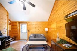 Bethel Bungalow @ Agape Aldea - Image 4