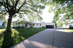 White Juniper Haven - Image 4