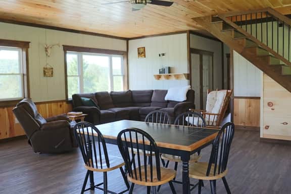 Scenic Mountain Lodge - Image 4
