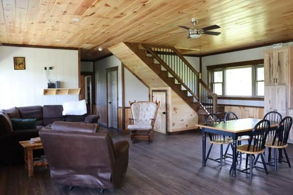 Scenic Mountain Lodge - Image 3