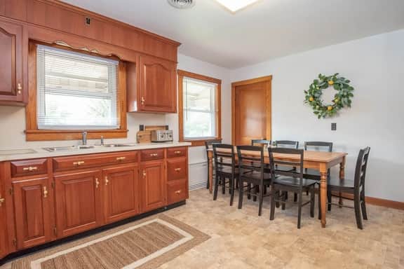 Pine Grove Cottage - Image 4