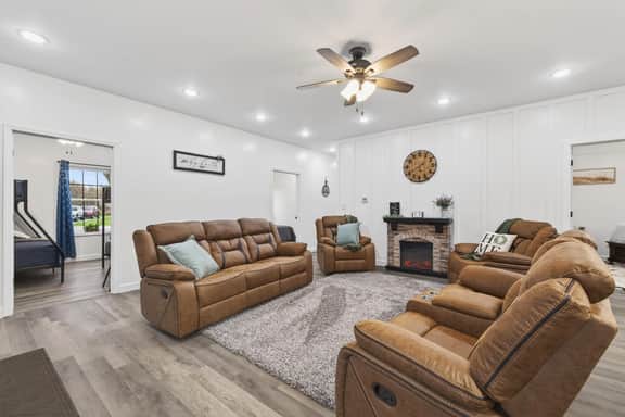 Rosewood Terrace - Image 3