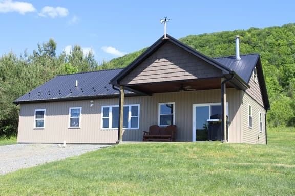 Scenic Mountain Lodge - Image 1