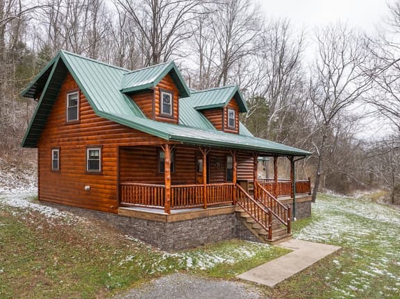 Wildlife Cabin · Wildlife Cabin - Image 1