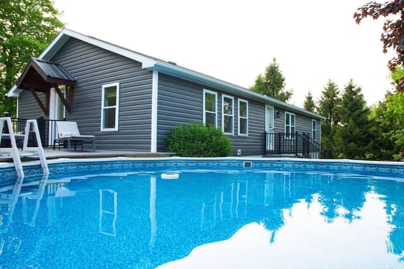 Maple Retreat with Big Pool · Maple Retreat - Image 1
