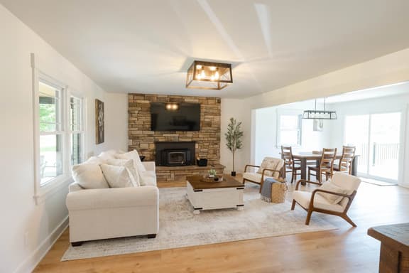 Brush Creek Retreat - Image 1